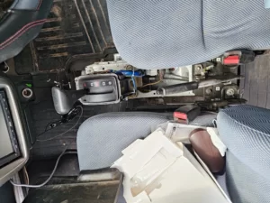 カバー取り外し